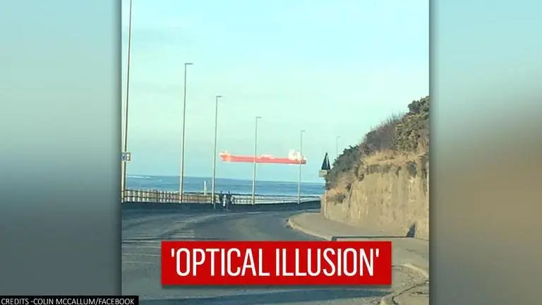'Real-life optical illusion': Man captures 'floating ship' in the sky Ship floating
