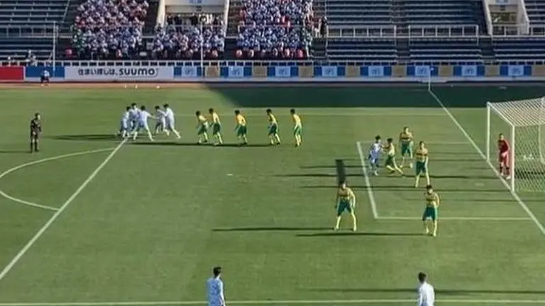 This quirky free-kick routine by Japan football team will leave you in splits, watch video Ring-A-Ring-A Roses freekick goes viral