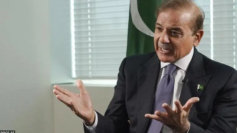 Pakistan govt cuts fuel price for low-income segment people, rich to pay Rs 100 more Pakistan