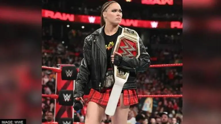 Is Ronda Rousey still contracted to WWE? Former champion gives important status update Ronda Rousey