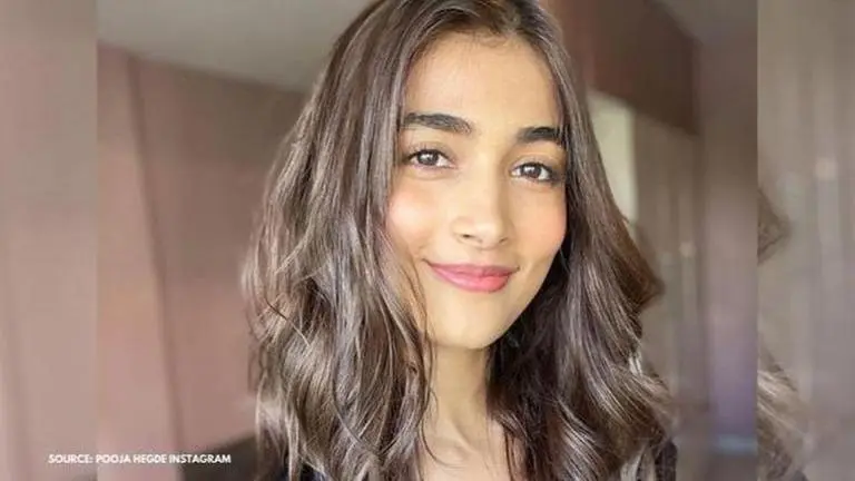 Pooja Hegde draws fitness inspiration from 'supermom' who can do a 'handstand on her own' pooja hegde