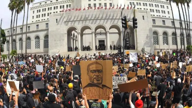 Protest arrests logjam tests NYC legal system, bail reform