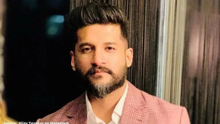Vijay Yesudas to play lead in a 3D Tamil thriller, says "it has a lot of horror elements" Vijay Yesudas
