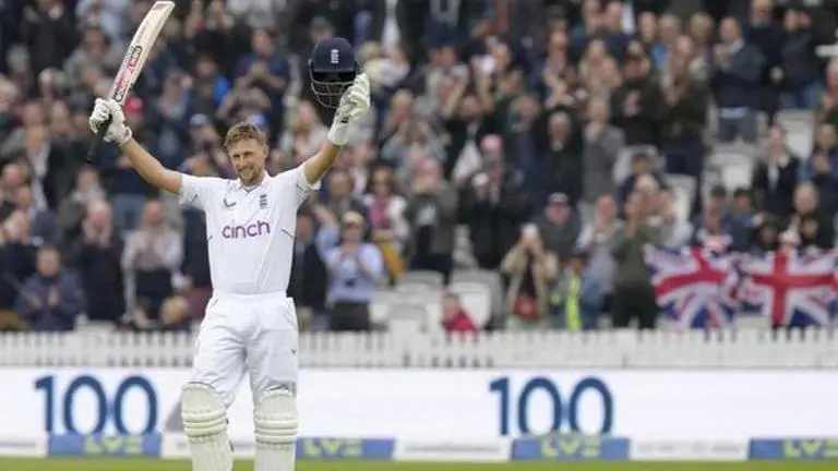 Joe Root matches Don Bradman's tally of tons in Test cricket as England gain edge over NZ Joe Root