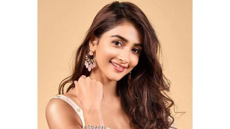 Pooja Hegde muses she is #inthezone where "music just hits different"; See pic Pooja Hegde