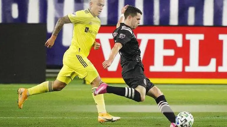 Nashville, New England advance in MLS playoffs Nashville, New England advance in MLS playoffs