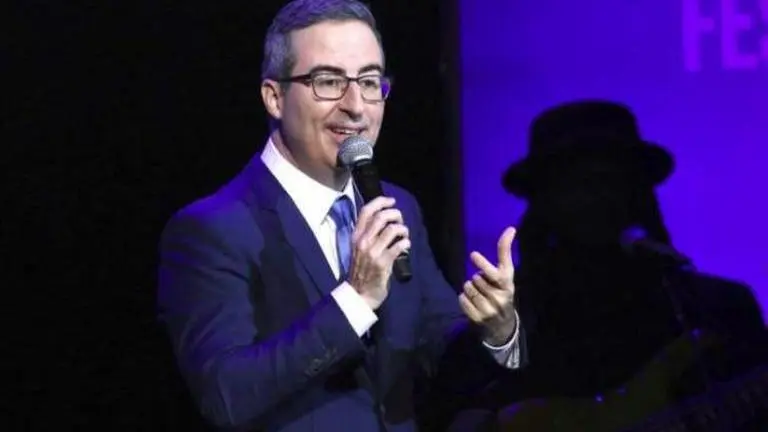 US: John Oliver pledges to donate $55,000 if mayor renames sewage plant after him John Oliver