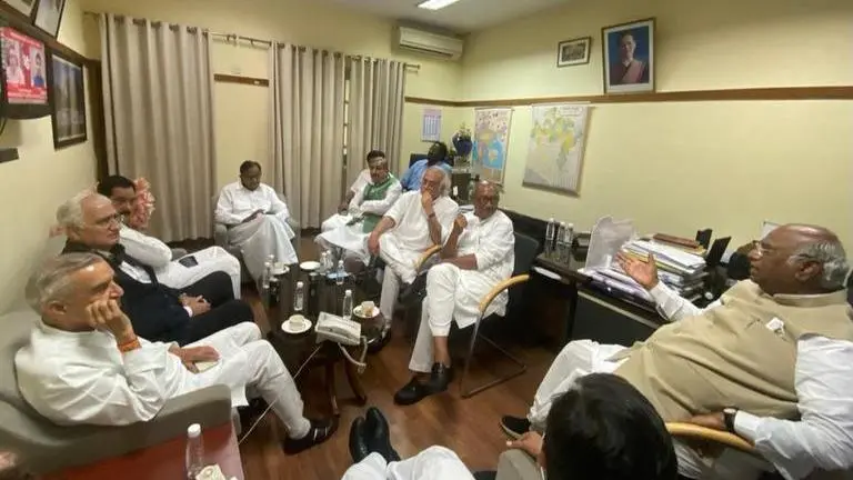 Congress MPs to meet today as ED seals Young Indian office; to raise issue in Parliament Congress