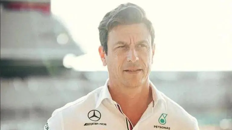 Mercedes F1 boss slams 'political games' over porpoising issue; 'Situation gone too far' Mercedes F1 boss Toto Wolff