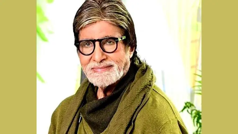 Amitabh Bachchan reveals how he burnt his wrist trying to burst crackers, gives key advice KBC
