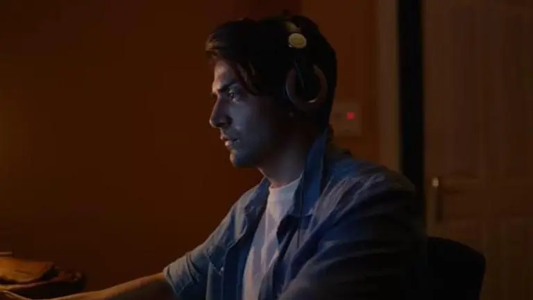 The Wife 2021 review - Gurmeet's horror film is keeping fans guessing till the end the wife 2021 review