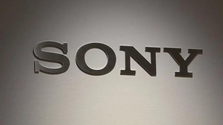 Sony to buy full control of financial unit to weather crisis