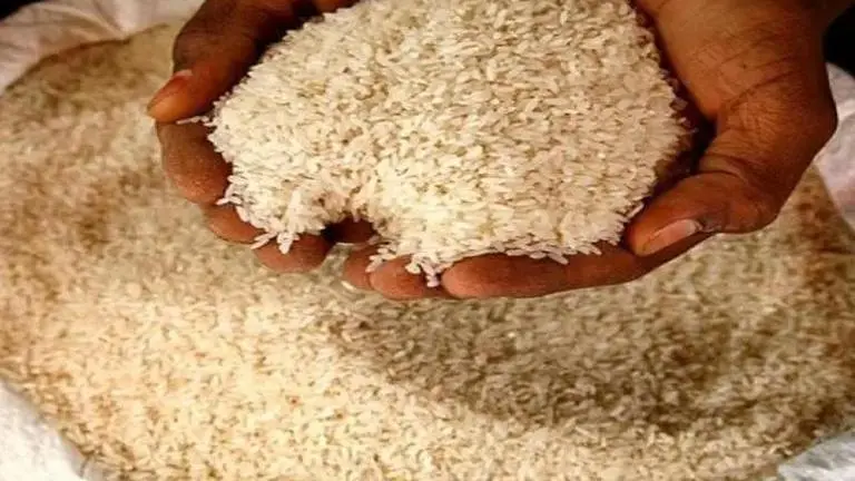 Rice meant for Annabhagya scheme ends up in black market, cops seize 77 quintals of rice Karnataka