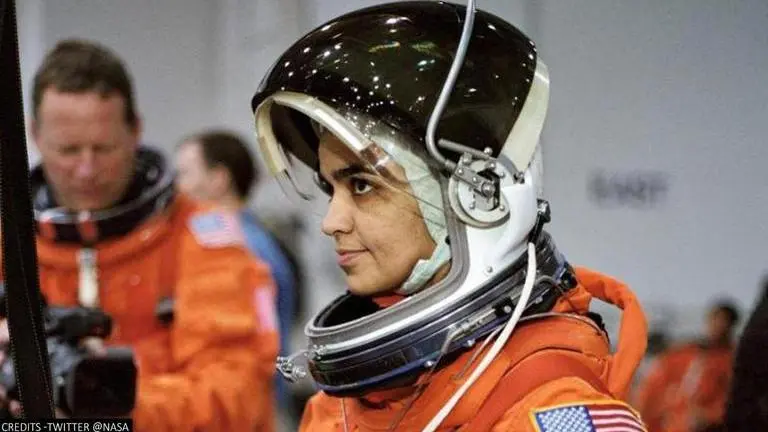 Kalpana Chawla's Birth Anniversary: Remembering 1st woman of Indian origin to go to space Kalpana Chawla Birth Anniversary: Remembering first women of Indian origin to go to space