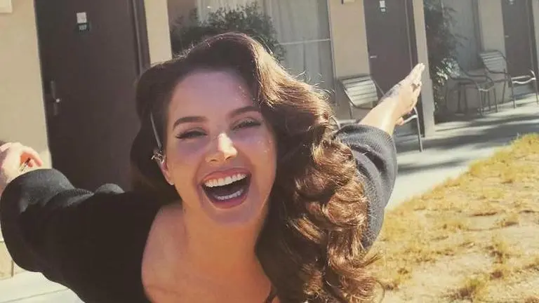 Lana Del Rey compares Donald Trump to 'a reflection of world's greatest problem'; Read Lana Del Rey