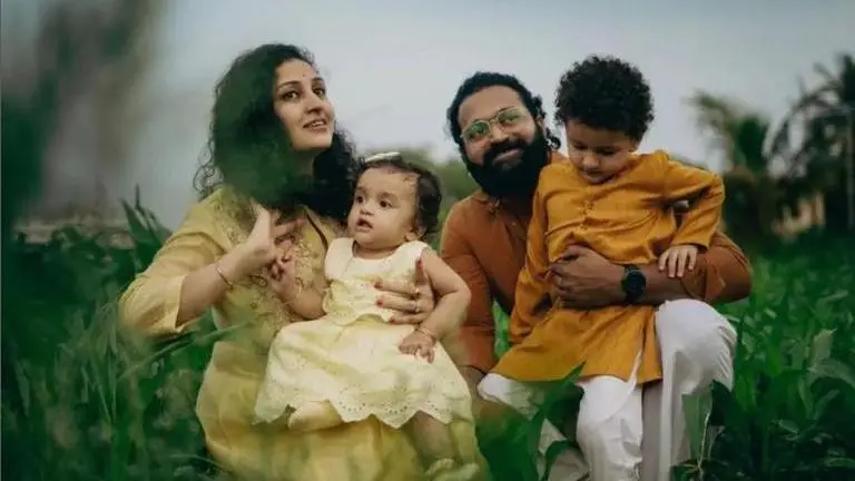 Kantara star Rishab Shetty organises special puja for daughter at his childhood home Kantara