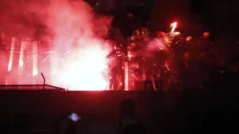 Serbia police detain 71 after 4th night of virus protests