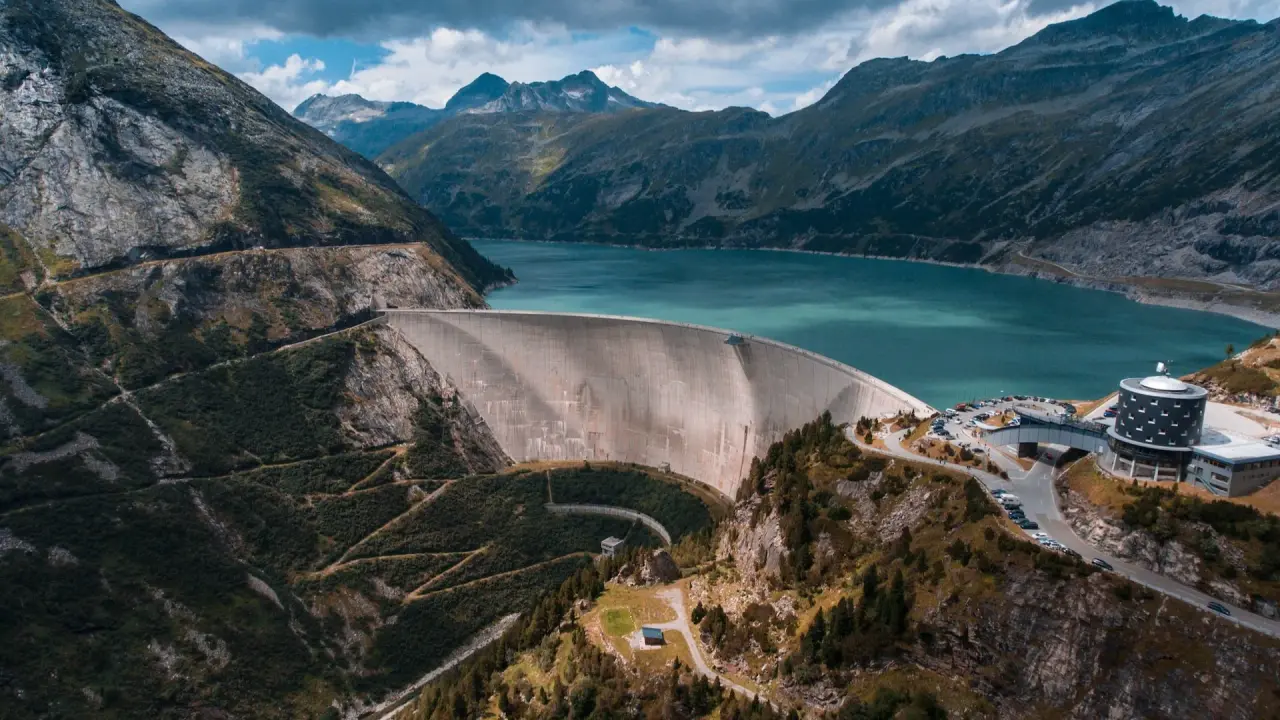 Arunachal Pradesh collaborates with THDCIL for a Rs 13,000 crore project in Lohit Basin Dam