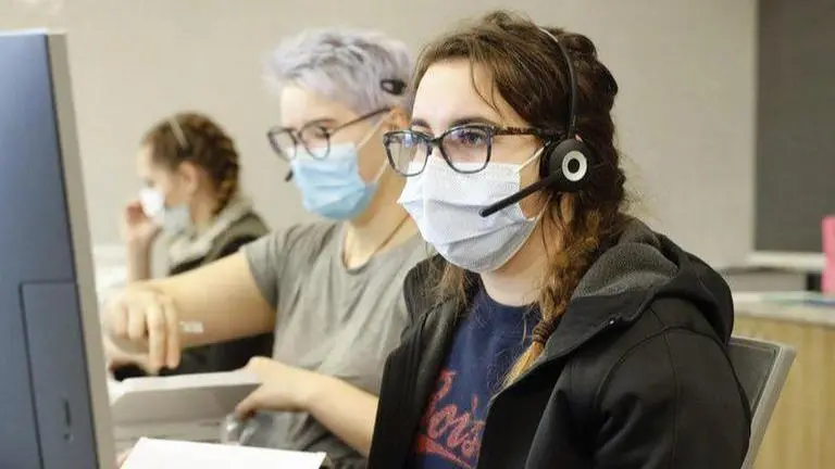 Coronavirus cases continue climbing in US during holiday season