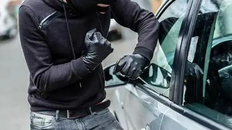 Iran police kill 9 year-old after his father robbed a car in Khuzestan province iran police kill 9 year old after his father stole a car