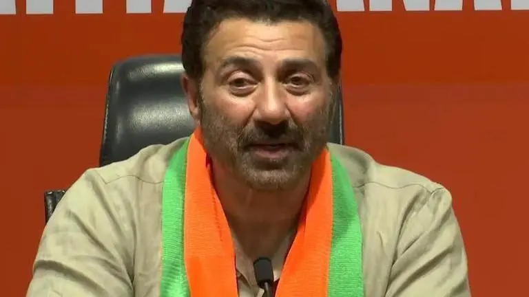 Sunny Deol holds roadshow in Phagwara Sunny Deol