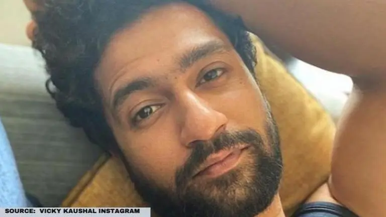 Vicky Kaushal's couch potato selfie gets a hilarious response from brother Sunny vicky kaushal