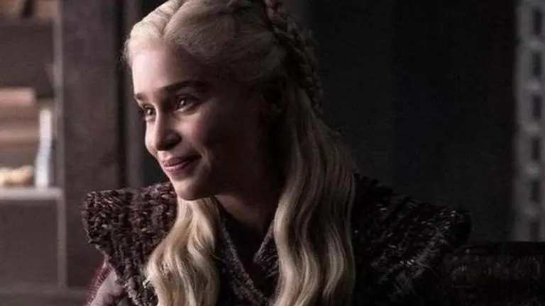 Emilia Clarke fought back for Daenerys when 'GoT' creators made the character 'cold' Emilia Clarke