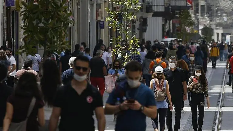 Turkey’s senior citizens allowed out for second Sunday Turkey’s senior citizens allowed out for second Sunday