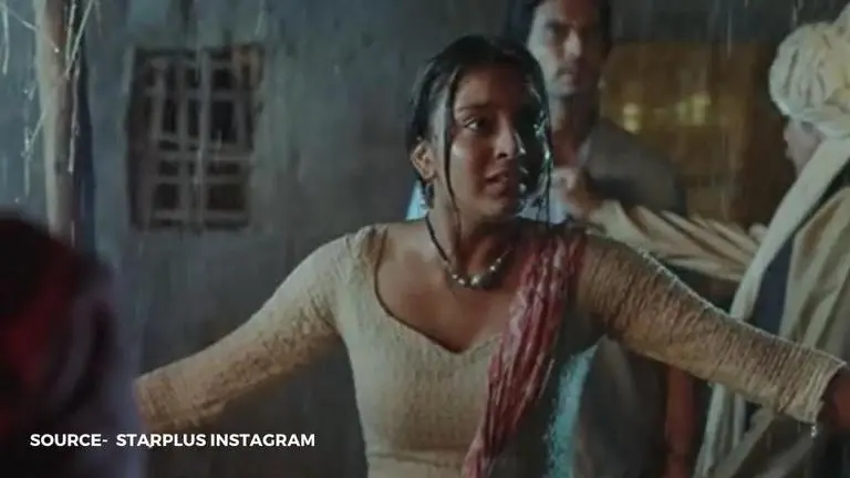 'Imlie' Written Update December 1, 2020: Imlie Reaches Aditya's House And Decides To Study Imlie Written Update December 1