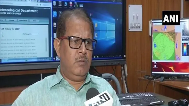 IMD predicts rainfall in Delhi after Nov 6 amid hazardous air quality IMD