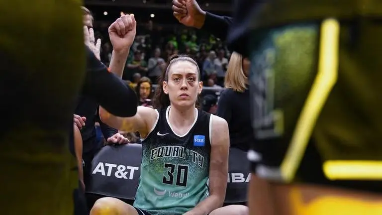 Stewart shines in return to Pacific Northwest, Liberty beats Storm 86-78 NBA