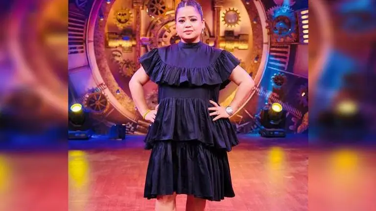 Bharti Singh apologises with folded hands for 'mocking beard, moustache' in viral video Bharti Singh