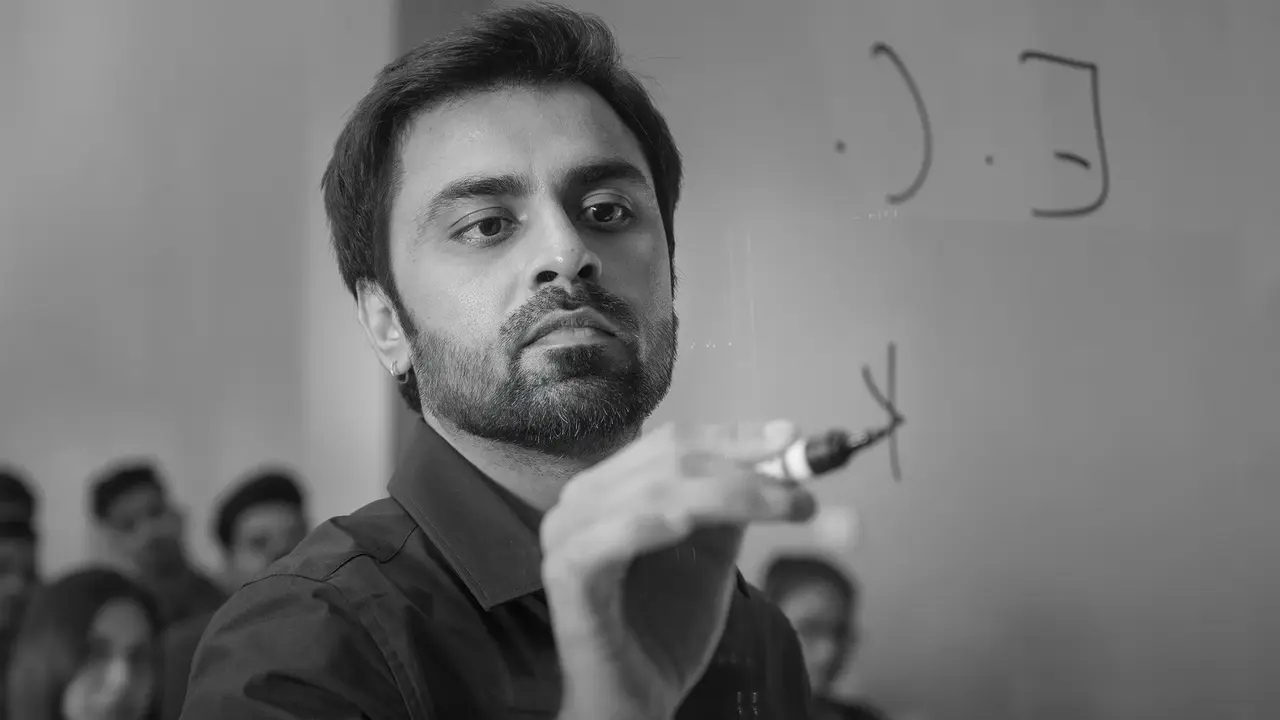 Kota Factory Season 3 To Release On June 20? Jitendra Kumar Challenges Fans With Math Equation Kota Factory