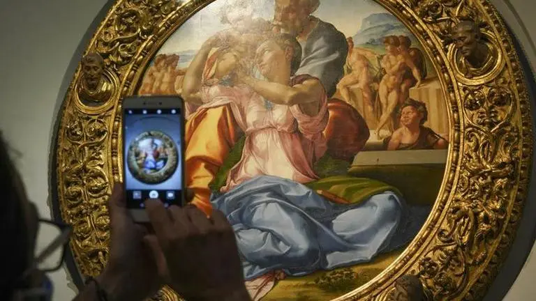 Florence's world famous museum reopens Florence's world famous museum reopens