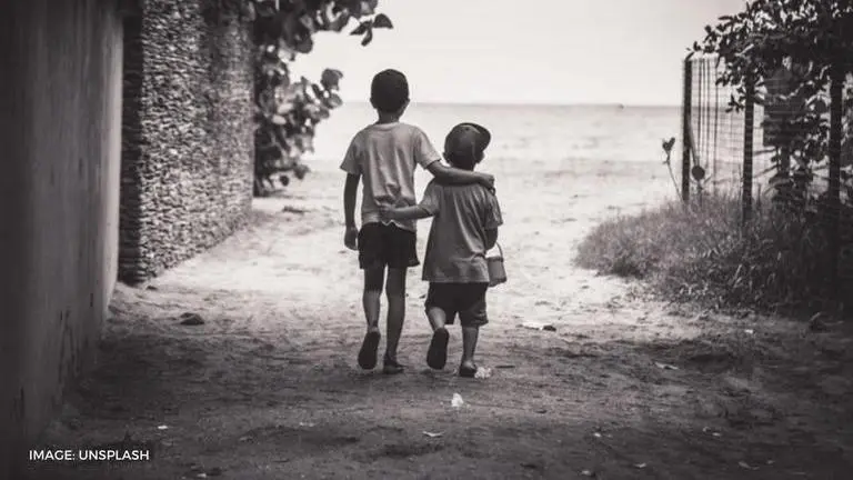Happy Father's Day: Is your brother a fatherly figure for you? Wish him with these quotes happy father's day wishes for brother