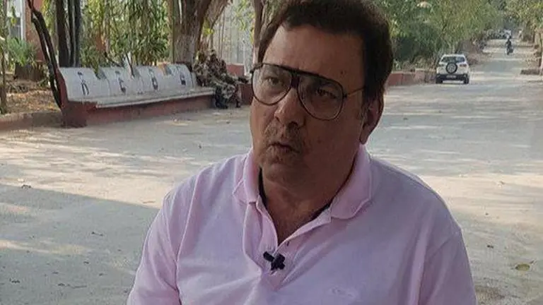 Cinematographer Nadeem Khan still critical, says wife Cinematographer Nadeem Khan still critical, says wife