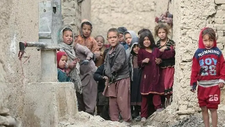 UNICEF presents alarming report over countries' readiness to implement remote learning UNICEF