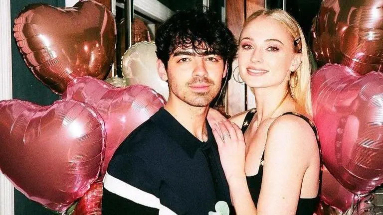 Joe Jonas, Sophie Turner lived separately for months before divorce filing: Report Joe Jonas