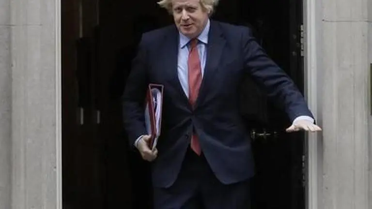 UK set to U-turn on EU border checks as virus slams economy