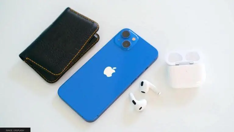 Apple iPhone 13 screen repairs might not be possible at local shops, read details