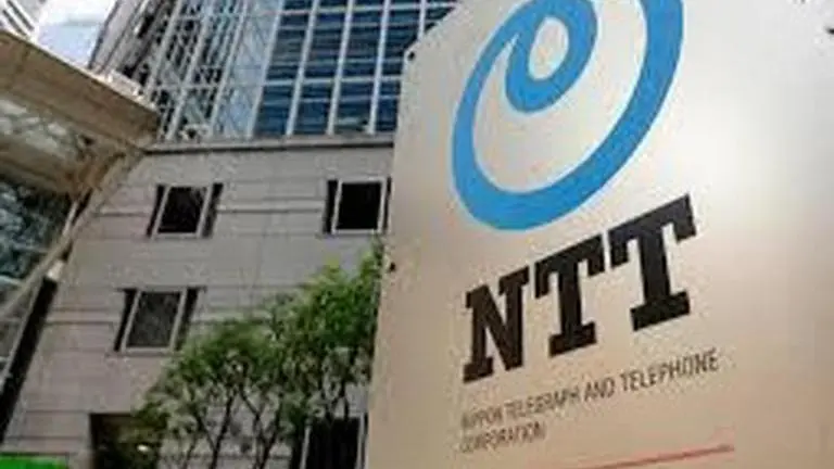 Japanese telecom giant to take over mobile carrier