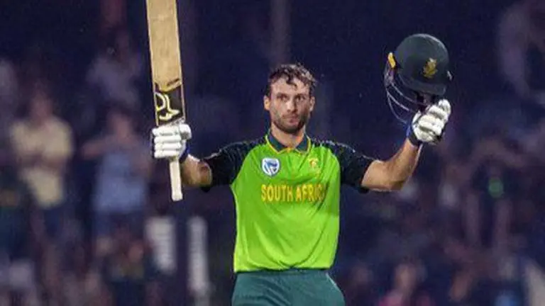 Coronavirus: SA players likely to avoid customary handshakes, says coach Boucher Coronavirus: SA players likely to avoid customary handshakes