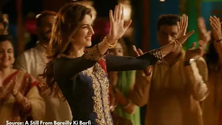 Songs from Kriti Sanon's 'Bareilly Ki Barfi' that have crossed a million views on YouTube Kriti Sanon