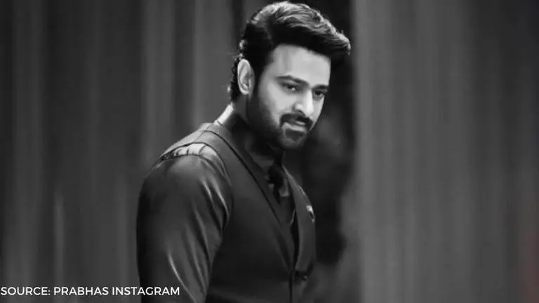 Prabhas' look in 'Adipurush' sets internet on 'fire', fans say 'King of transformation' prabhas