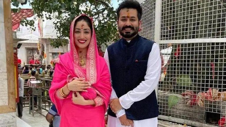 Yami Gautam with husband Aditya Dhar seeks blessings at Naina Devi Temple in HP; see pics Yami Gautam