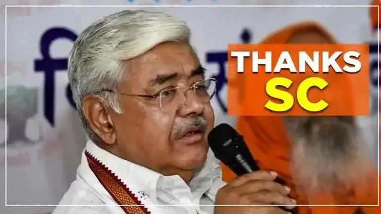 VHP: Obstacles in building Ram temple can be removed by mid-November VHP