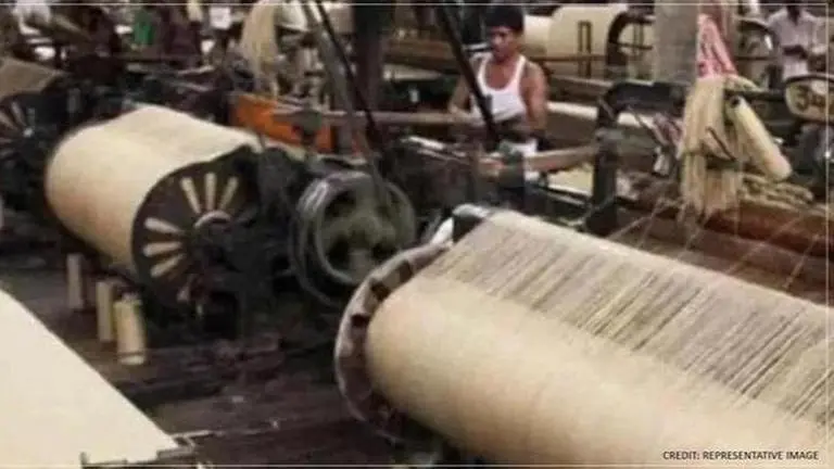 Five jute mills in West Bengal get govt nod to resume operations