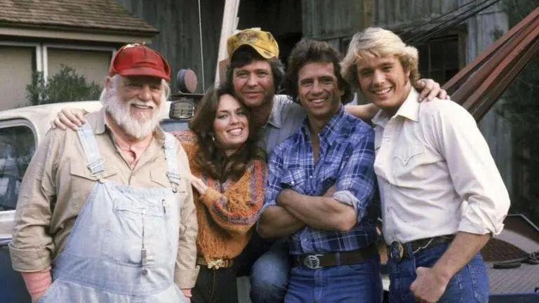 'Dukes of Hazzard' cast: Actors and characters they play in this 70s comedy series dukes of hazzard cast