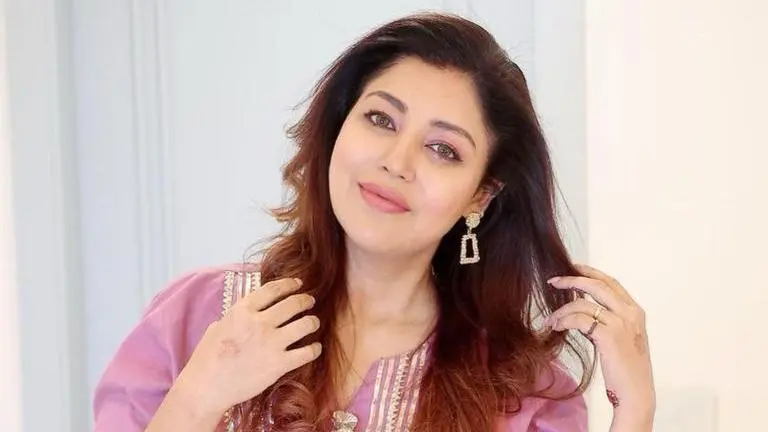 Debina Bonnerjee diagnosed with Influenza B virus; says 'staying away from my babies' Debina Bonnerjee
