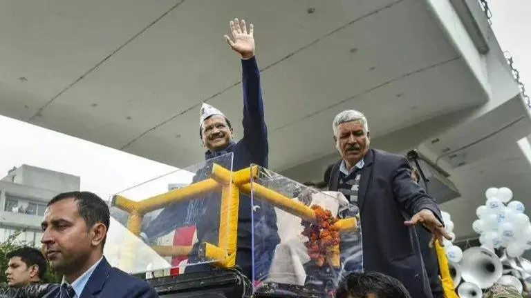 Delhi polls: Kejriwal holds 5 roadshows